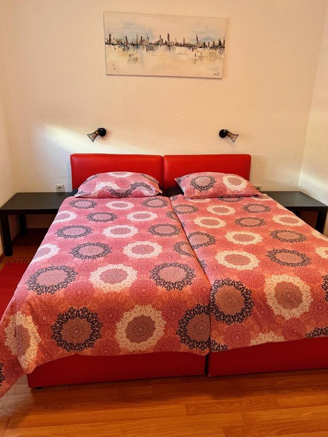 Apartments Toni - スラノ エクステリア 写真