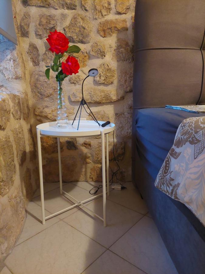 Apartments Toni - スラノ エクステリア 写真